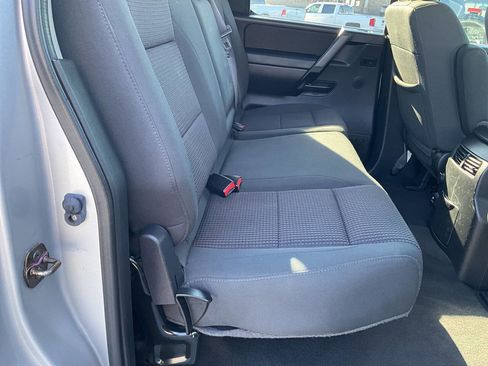 Used 2013 Nissan Titan SV w/ SV Premium Utility Pkg image 15