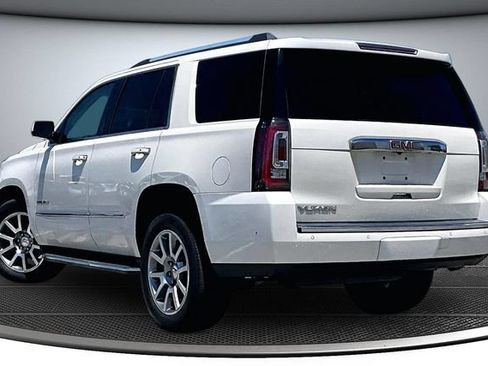 Used 2015 GMC Yukon Denali w/ Open Road Package AWD/4WD image 4