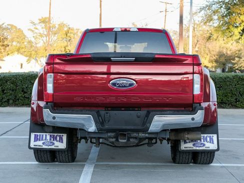 Used 2018 Ford F350 XLT w/ XLT Premium Package image 11