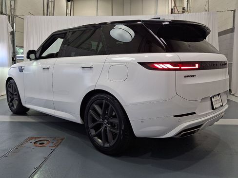 Certified 2025 Land Rover Range Rover Sport Dynamic SE AWD/4WD image 6