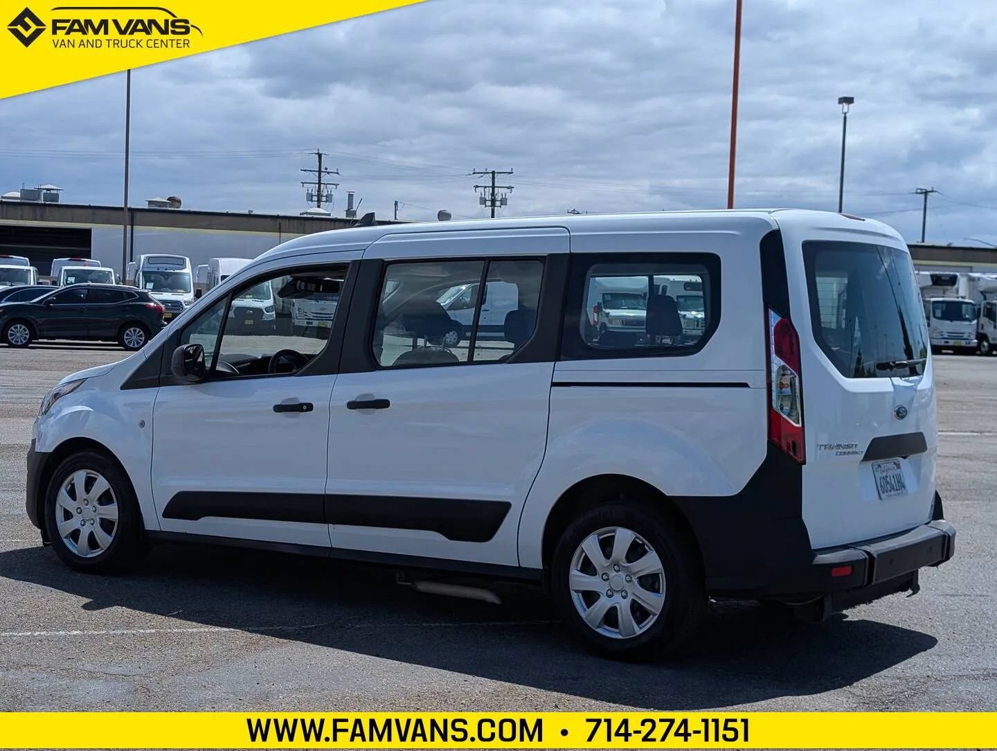 Used 2023 Ford Transit Connect XL FWD image 5