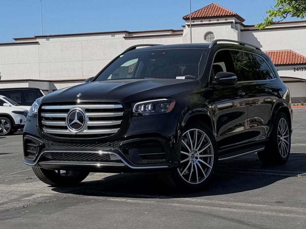 New 2026 Mercedes-Benz GLS 580 4MATIC image 2