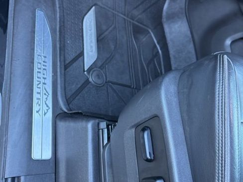 Used 2021 Chevrolet Silverado 3500 High Country w/ Snow Plow Prep/Camper Package image 18