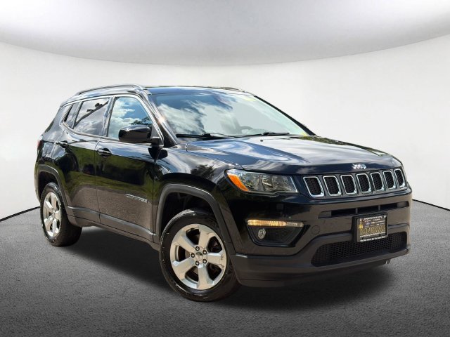 Used 2018 Jeep Compass Latitude w/ Popular Equipment Group AWD/4WD image 17