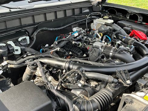 Used 2022 Ford Bronco 2-Door w/ Sasquatch Package image 11