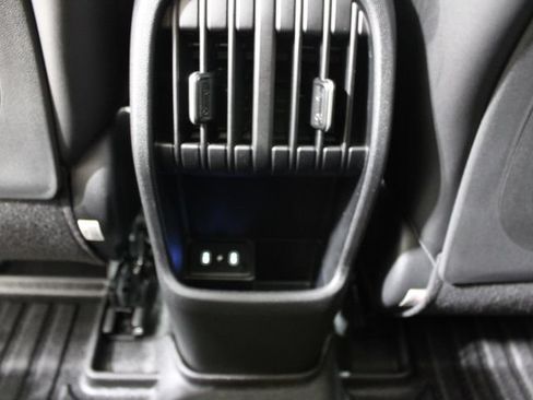Used 2024 Hyundai Kona Limited FWD image 23