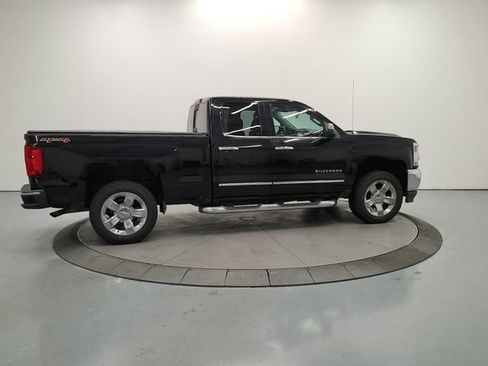 Used 2016 Chevrolet Silverado 1500 LTZ w/ LTZ Plus Package AWD/4WD image 9