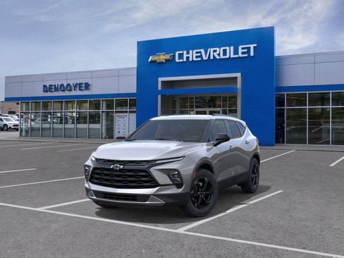 New 2025 Chevrolet Blazer LT image 8