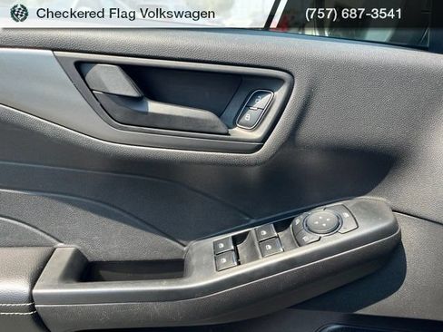 Used 2024 Ford Escape Active AWD/4WD image 14
