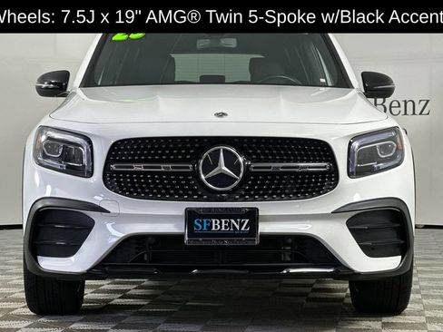 Used 2023 Mercedes-Benz GLB 250 image 11