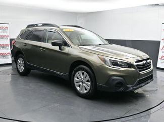 Used 2018 Subaru Outback 2.5i w/ Popular Package #1 video 2