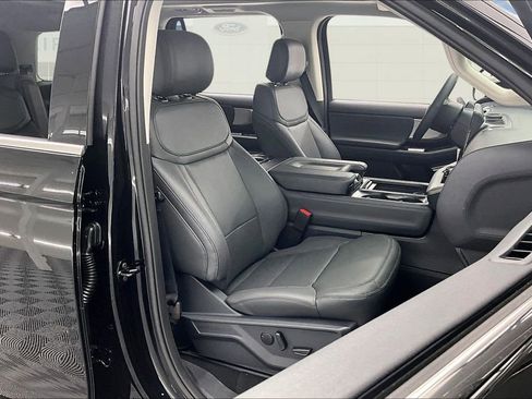 New 2026 Ford Expedition Active AWD/4WD image 11