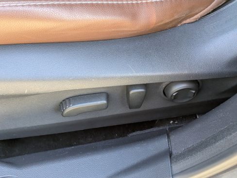 Used 2020 Subaru Outback Touring XT image 22