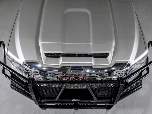 Used 2023 GMC Sierra 3500 Denali w/ Denali Ultimate Package image 40