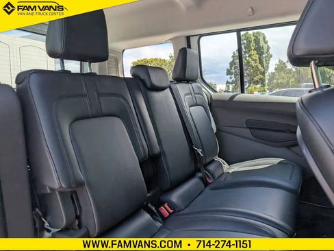 Used 2023 Ford Transit Connect XL FWD image 15