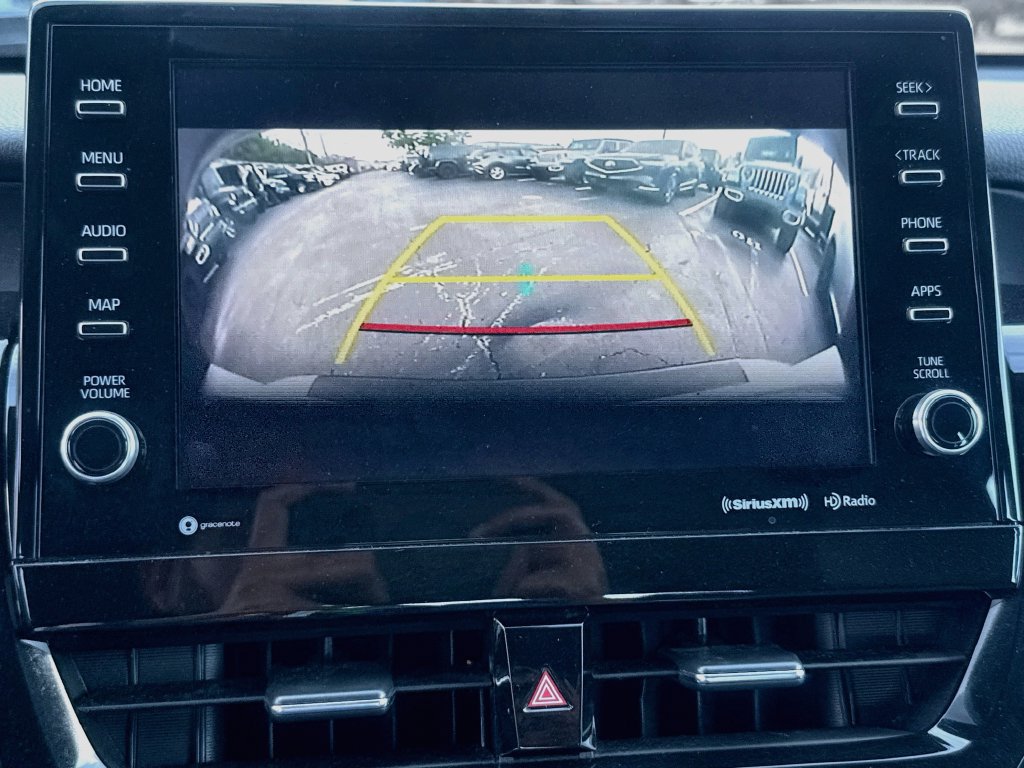 Used 2022 Toyota Camry XSE FWD image 14
