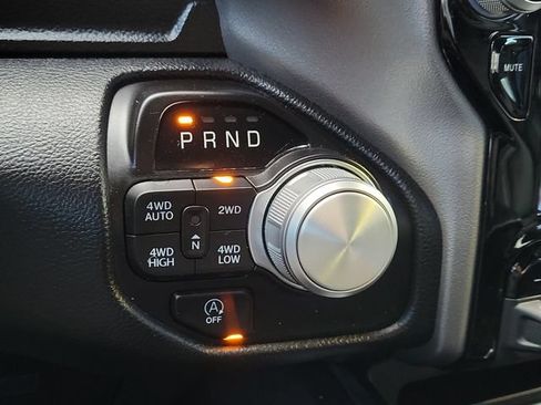Used 2024 RAM 1500 Laramie AWD/4WD image 25