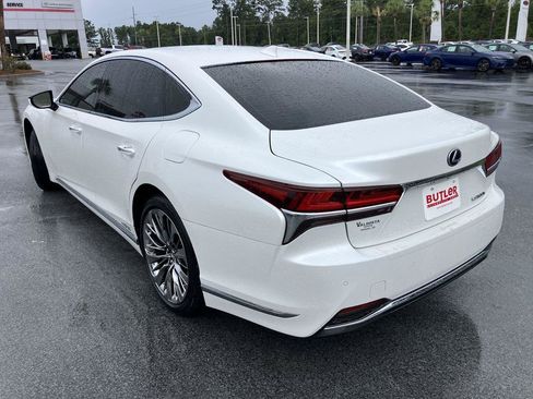Used 2018 Lexus LS 500h w/ Luxury Package RWD image 3