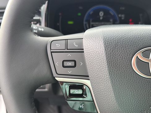 New 2026 Toyota Camry LE FWD image 21