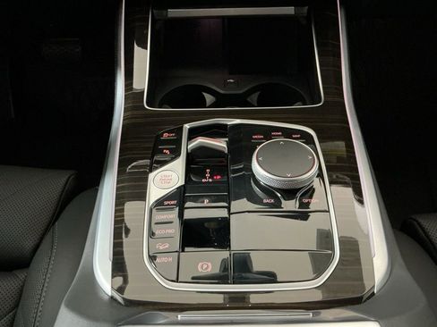 Certified 2025 BMW X5 xDrive40i w/ Climate Comfort Package image 13