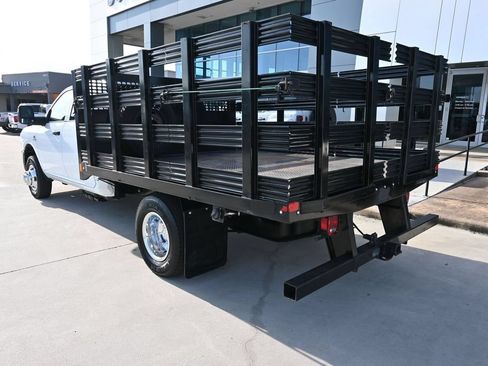 Used 2024 RAM 3500 Tradesman w/ Chrome Appearance Group AWD/4WD image 25