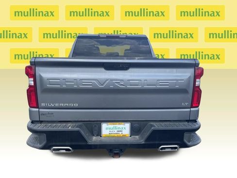 Used 2022 Chevrolet Silverado 1500 LT Trail Boss AWD/4WD image 9