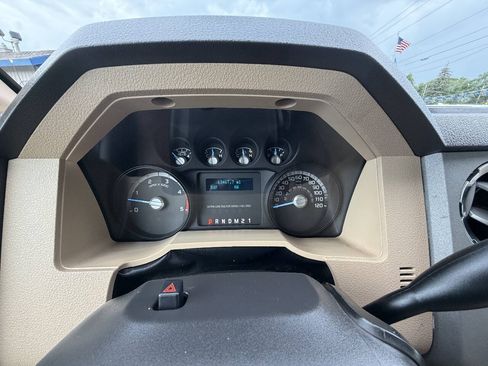 Used 2016 Ford F350 XLT w/ XLT Value Package AWD/4WD image 26