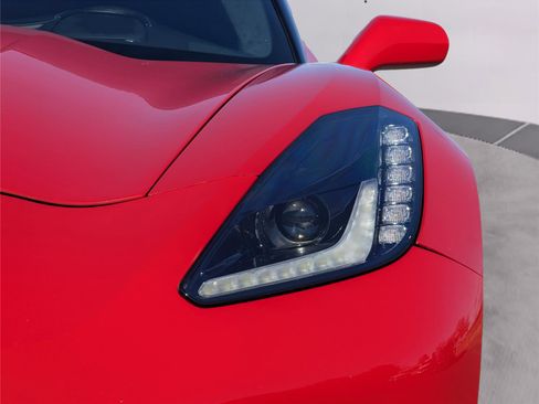 Used 2017 Chevrolet Corvette Stingray Convertible w/ 3LT Preferred Equipment Group image 10