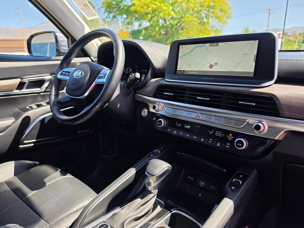 Used 2021 Kia Telluride SX w/ Towing Package AWD/4WD image 20