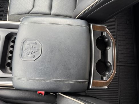 Used 2021 RAM 1500 Laramie image 39