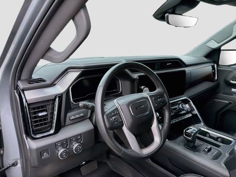 Used 2024 GMC Sierra 1500 Denali w/ Denali Reserve Package AWD/4WD image 24
