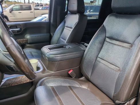 Certified 2020 GMC Sierra 2500 Denali w/ Denali Ultimate Package AWD/4WD image 16