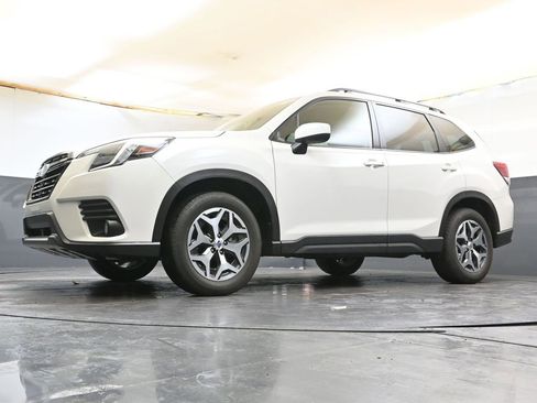 Certified 2023 Subaru Forester Premium image 42