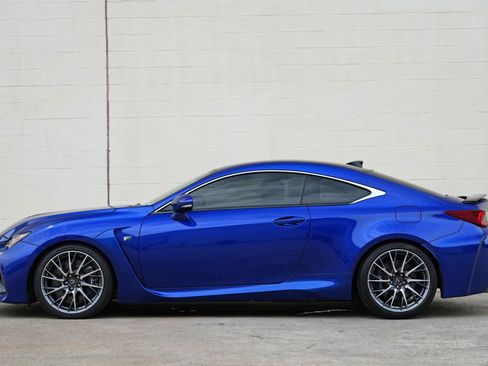 Used 2015 Lexus RC F w/ Performance Package RWD image 8