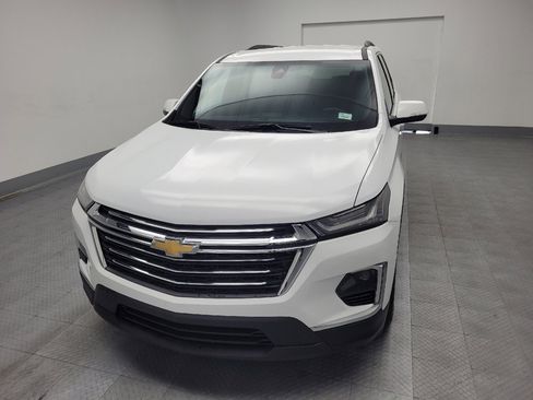 Used 2023 Chevrolet Traverse LT image 15