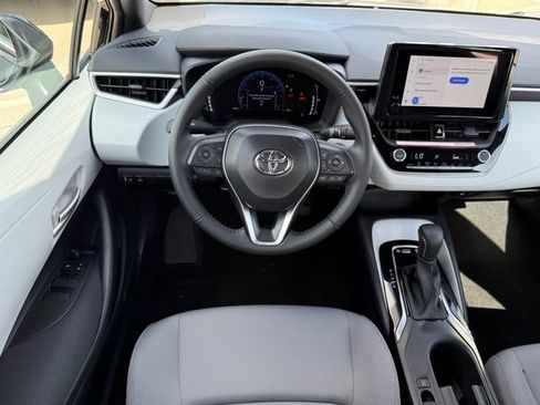 Used 2026 Toyota Corolla SE FWD image 24