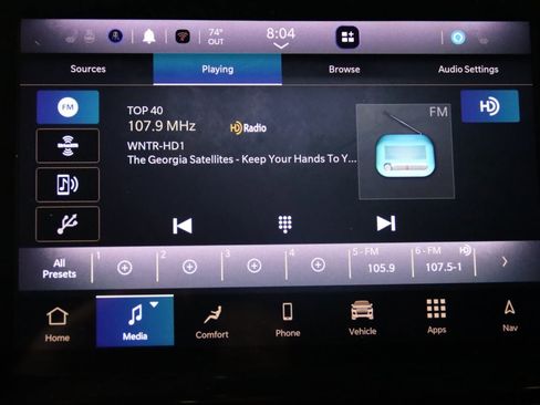 Used 2024 Jeep Grand Cherokee L Limited w/ Luxury Tech Group II image 40