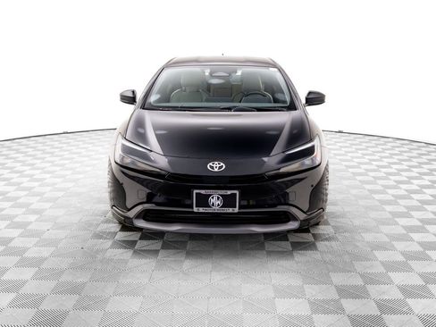 Used 2024 Toyota Prius XLE image 8