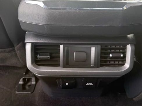 Used 2021 Ford F150 Lariat w/ FX4 Off-Road Package AWD/4WD image 35