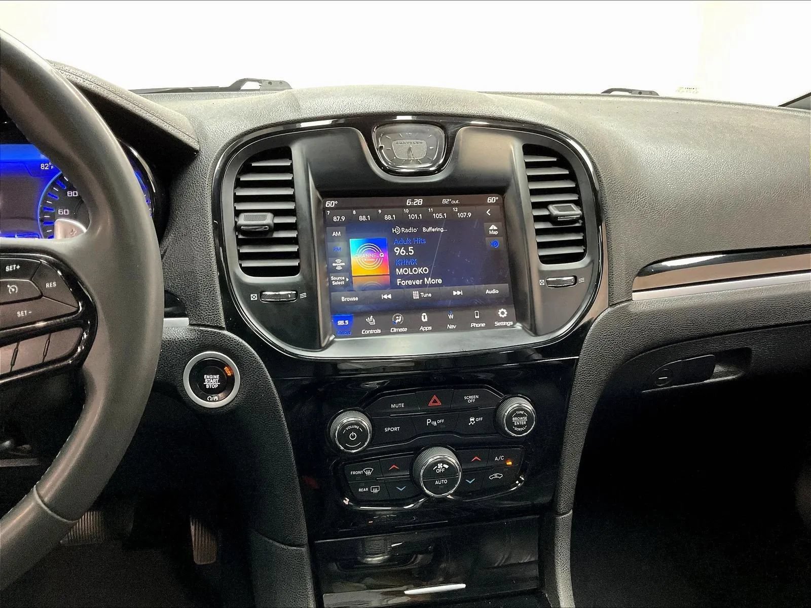 Used 2022 Chrysler 300 S RWD image 22