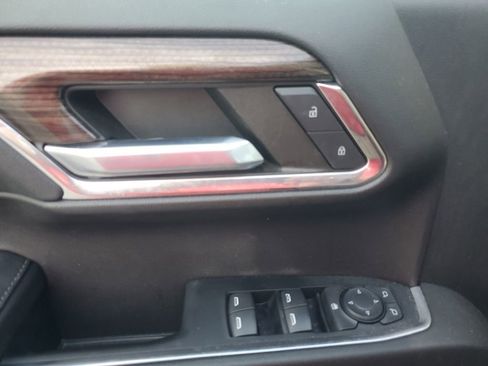 Used 2023 Chevrolet Silverado 1500 LT image 18