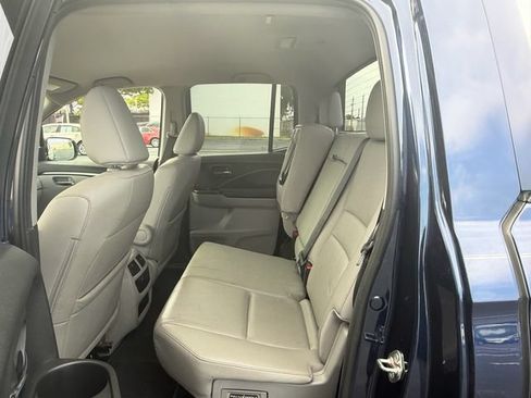 Used 2018 Honda Ridgeline RTL image 11