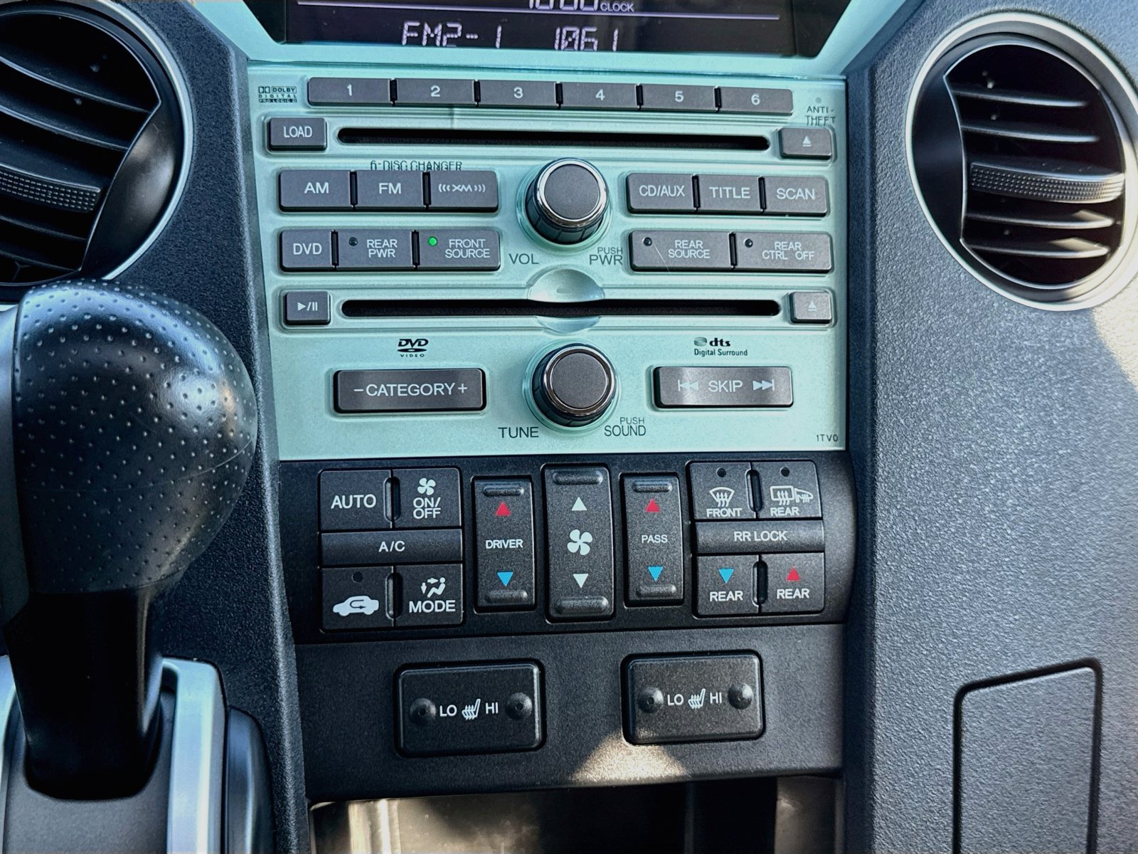 Used 2011 Honda Pilot Touring image 16
