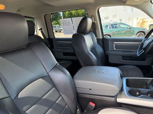 Used 2017 RAM 1500 Lone Star AWD/4WD image 22