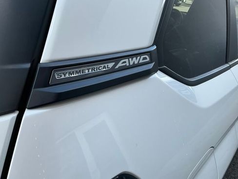 Certified 2025 Subaru Forester Premium AWD/4WD image 7