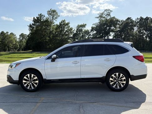 Used 2016 Subaru Outback 2.5i Limited AWD/4WD image 9