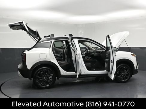 Certified 2026 Nissan Kicks SR w/ Cold Weather Package AWD/4WD image 32