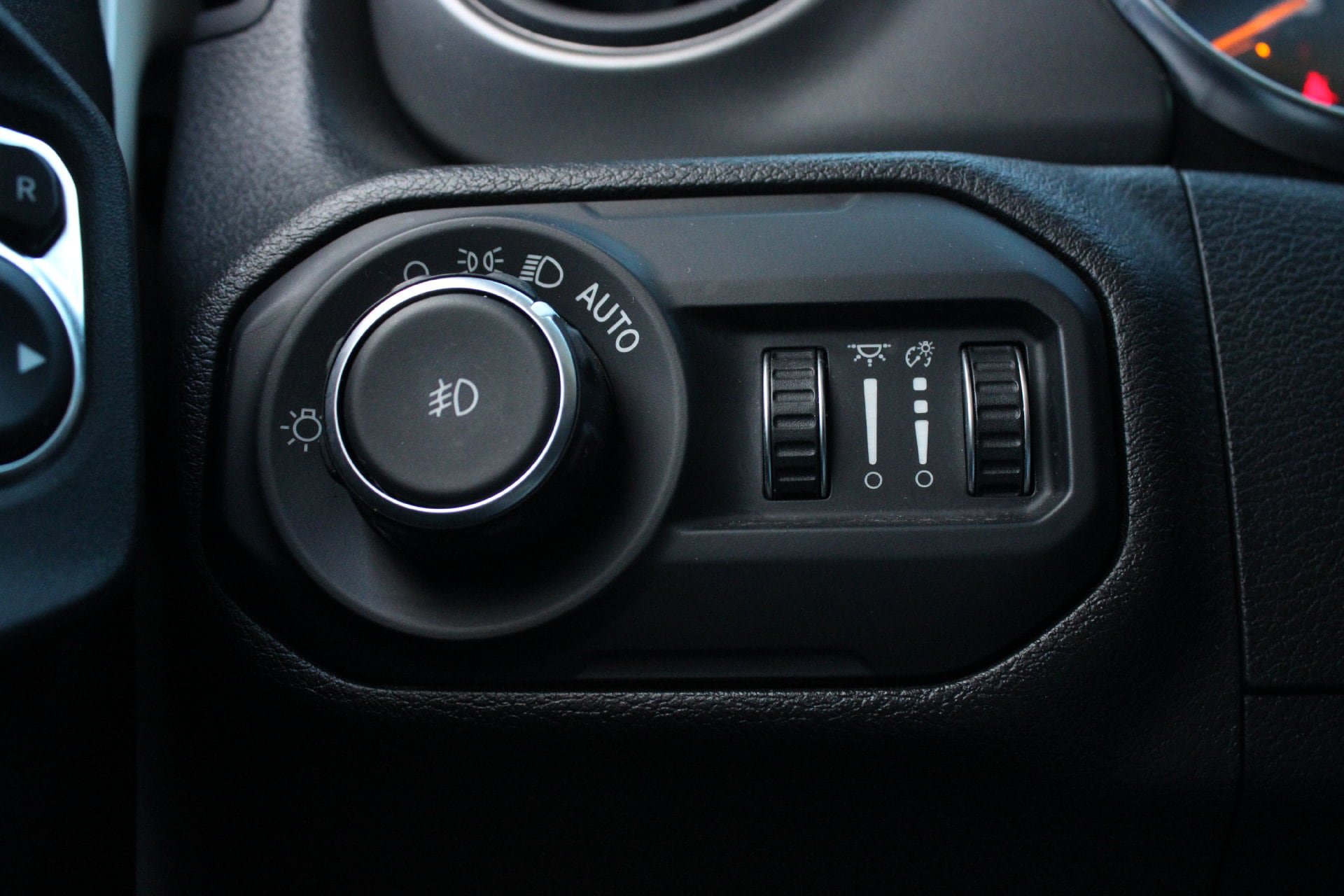 Used 2021 Jeep Wrangler Unlimited Sport AWD/4WD image 22