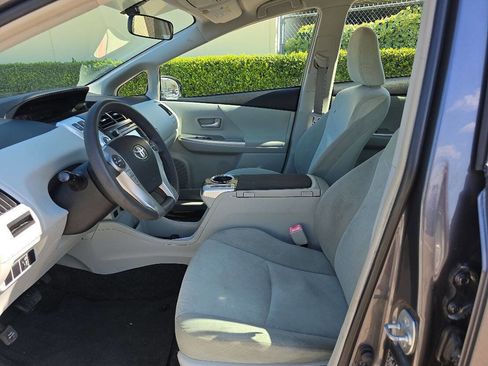 Used 2012 Toyota Prius V Three image 14