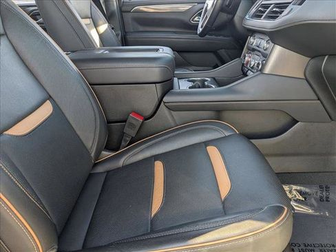 Used 2023 GMC Yukon XL AT4 w/ AT4 Premium Plus Package image 19